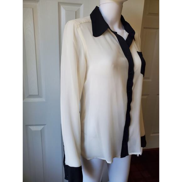 Guess Button Down Size S Sheer Blouse Office Chic Business Casual Holiday Party - Picture 3 of 11